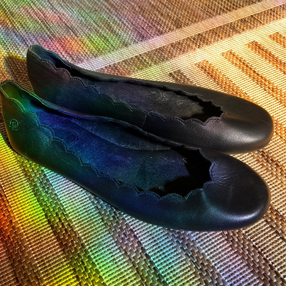 Black Leather Born brand flats size 9